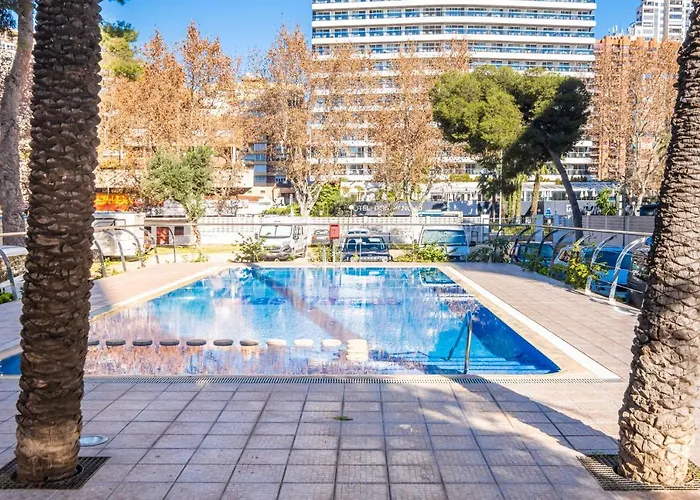Las Damas 12-E Levante Beach
